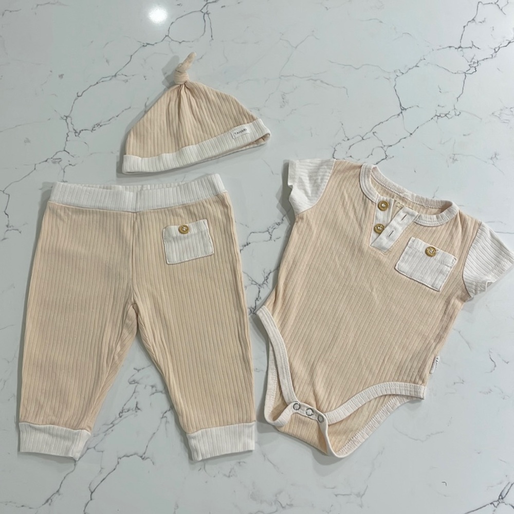 Tahari organic cotton 3 piece baby set 6-9months